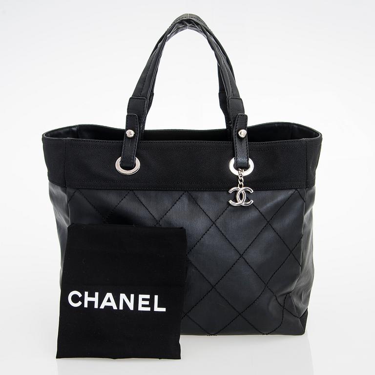 Chanel, "Biarritz", laukku.