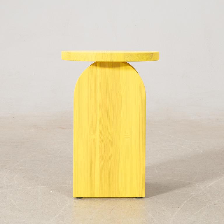 Sami Kallio, pall/bord, " Arc", nr. 1, prototyp, tillverkad av Sami.