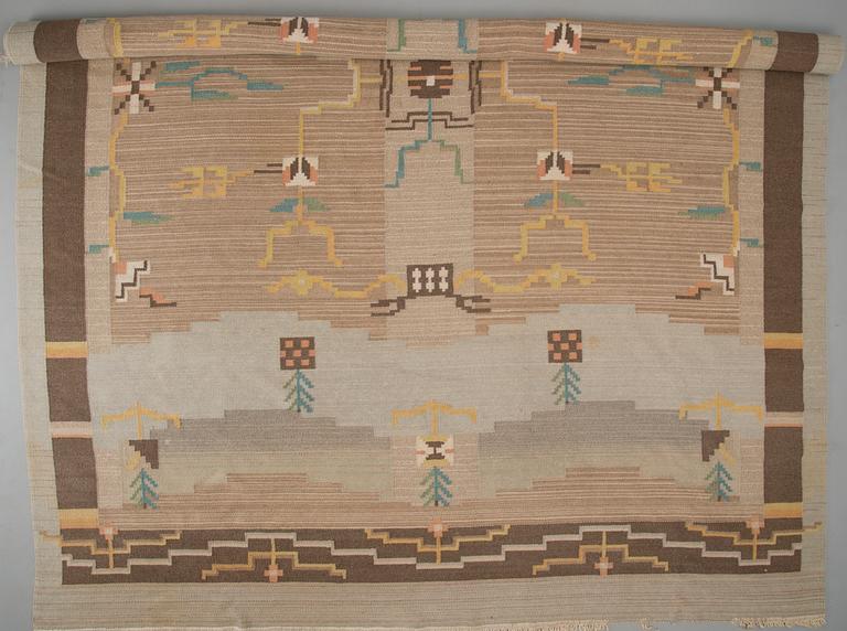 CARPET. Functionalist, Kiikan Kutomo, 1930s.