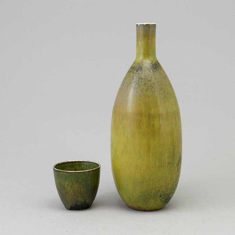 CARL-HARRY STÅLHANE, a stoneware vase and bowl from Rörstrand, signed and dated -54 and -58.