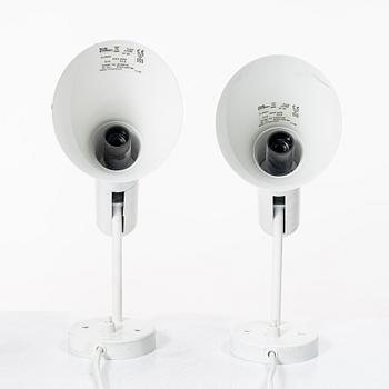 Arne Jacobsen, Wall lamps a pair model 33090 "AJ", Louis Poulsen.