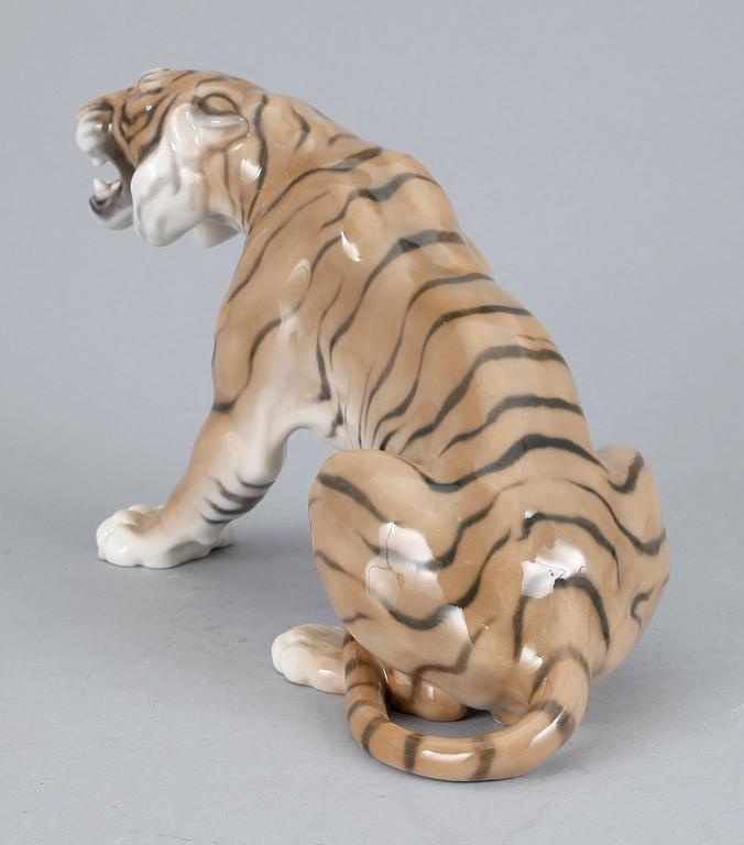 FIGURIN, porslin, Lauritz Jensen, Bing Gröndahl.