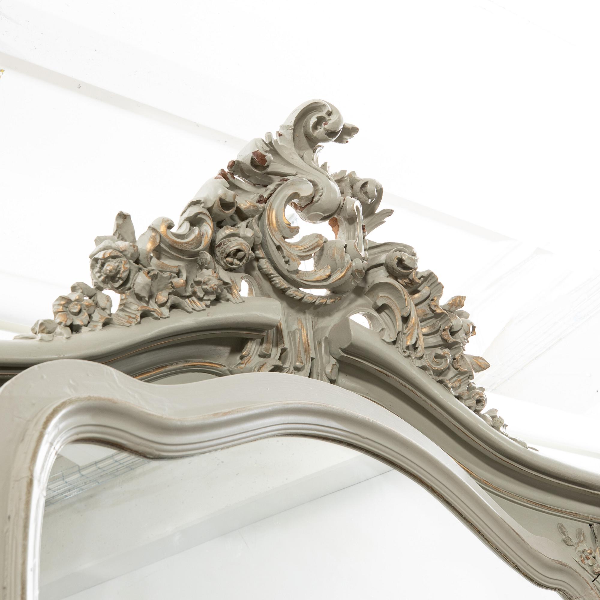 Skåp  Louis XV-stil L Malard Paris 1900-talets början.