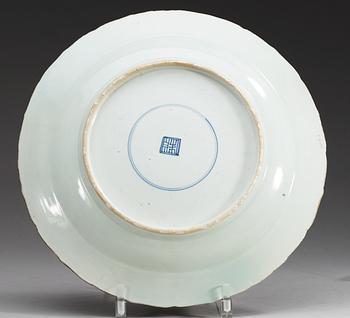 FAT, porslin. Qing dynastin, Kangxi (1662-1722).