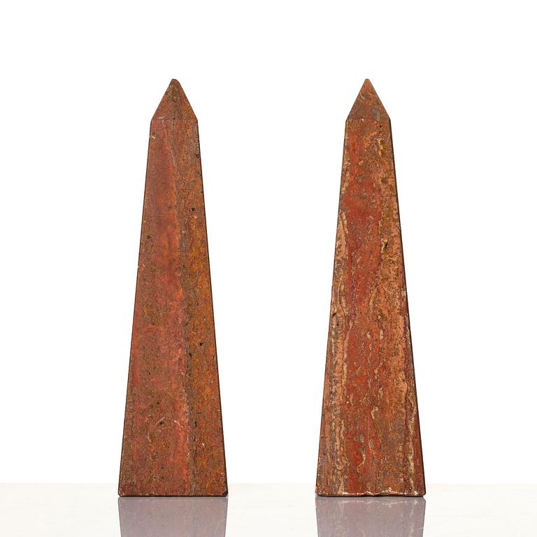 A pair of presumably italian limestone obelisks around year 1900.