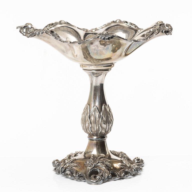 Gustaf Möllenborg, Feron, bowl on foot, silver, Stockholm, 1986.