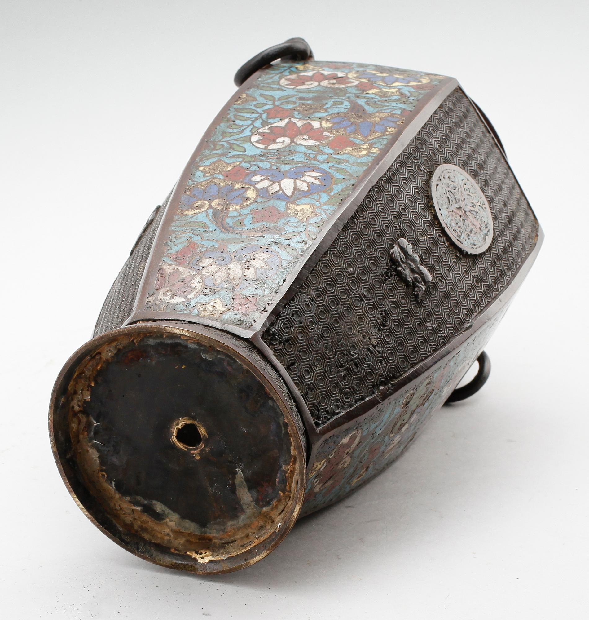 VAS, brons, Kina, 1800-/1900-tal.