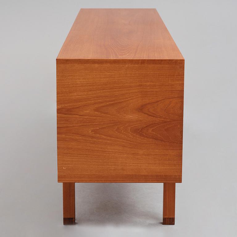 Hans J. Wegner, a teak  "RY 25, President" sideboard, for Ry Møbler, Denmark 1960's.