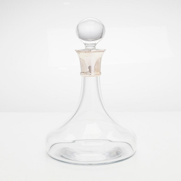 Carr's of Sheffield, a crystal and sterling silver decanter, Sheffield 2017.