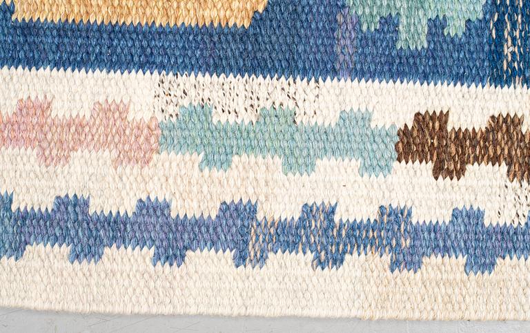 Märta Måås-Fjetterström, a carpet, "Dukater", flat weave ca 298,5 x 231,5-233,5 cm, signed AB MMF.