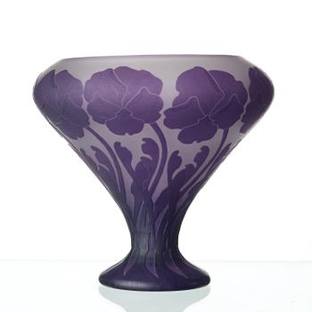 Karl Lindeberg, an Art Nouveau cameo glass vase, Kosta.