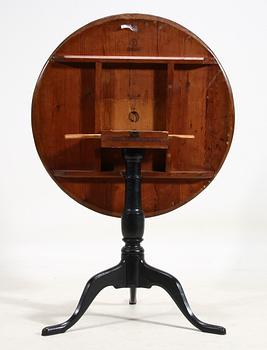 FÄLLBORD. Carl Hollst (mästare i Eskilstuna 1787-1830).