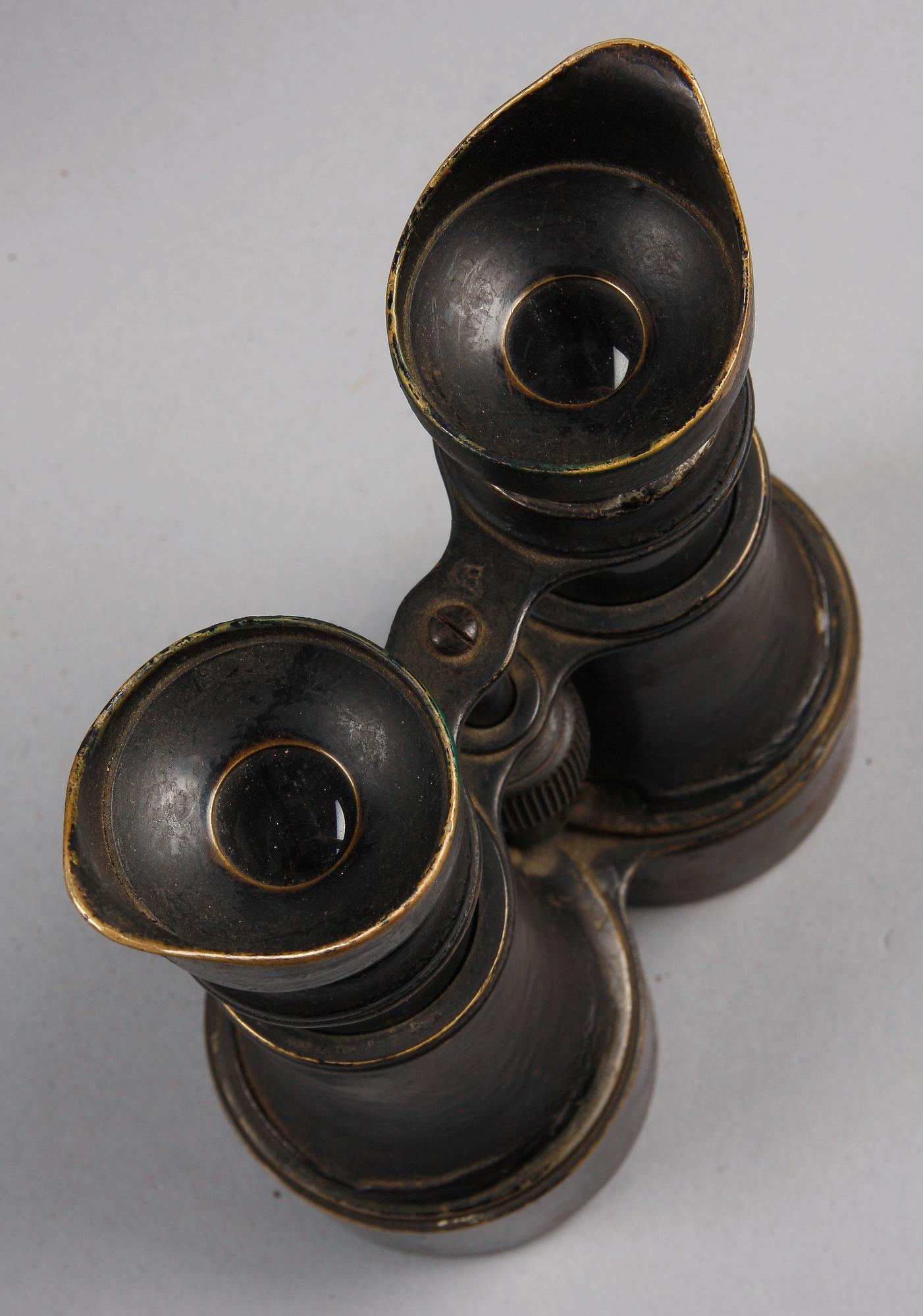 KIKARE, London, 1900-talets första hälft.