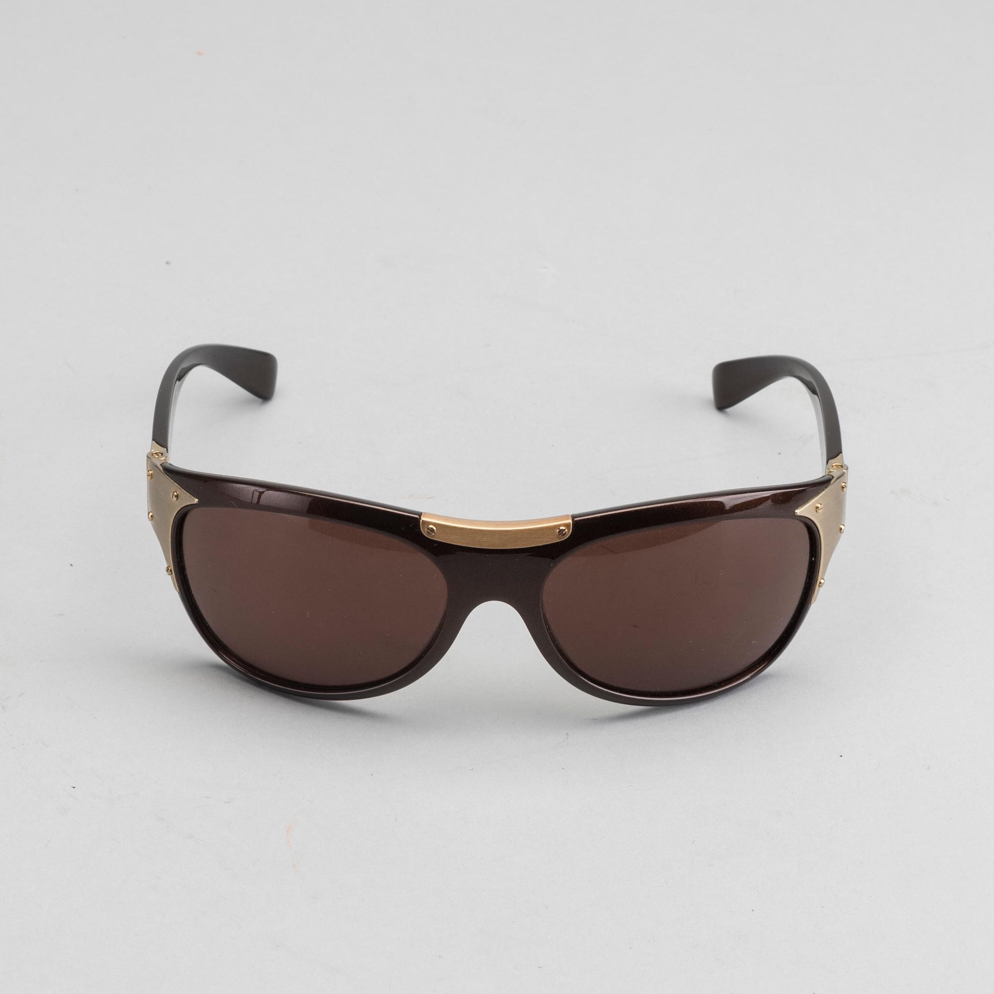 DOLCE & GABBANA solglasögon.