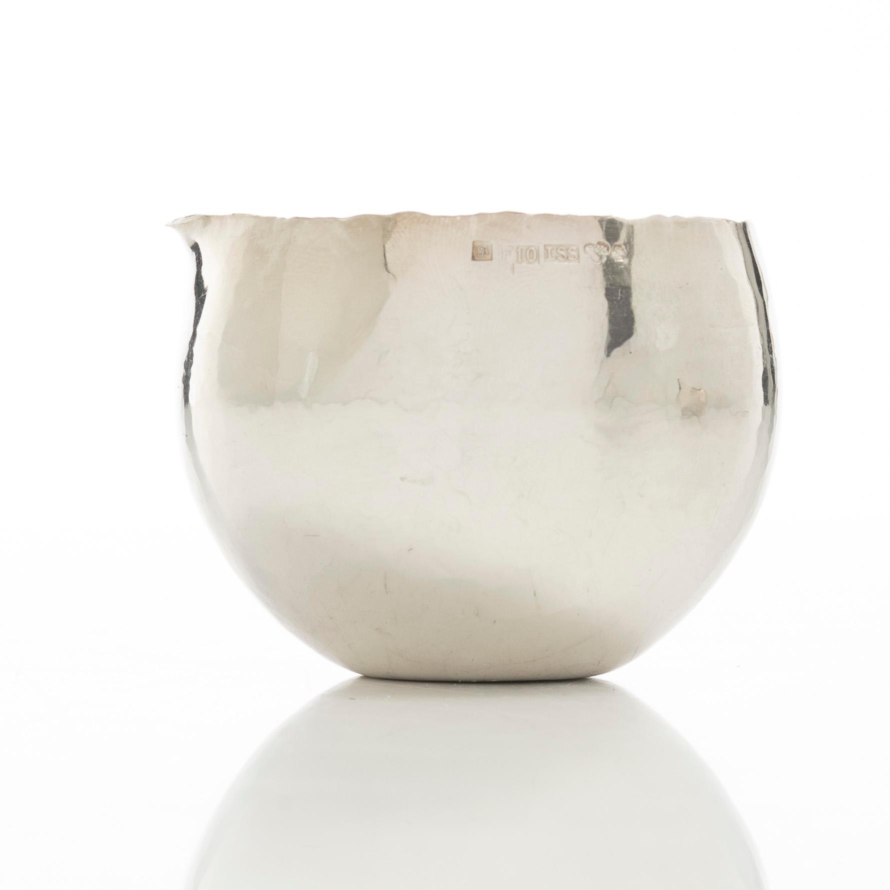 Leif Söderlund Silversmide, gräddsnipa och sockerskål, silver, Borlänge 1979-1980.