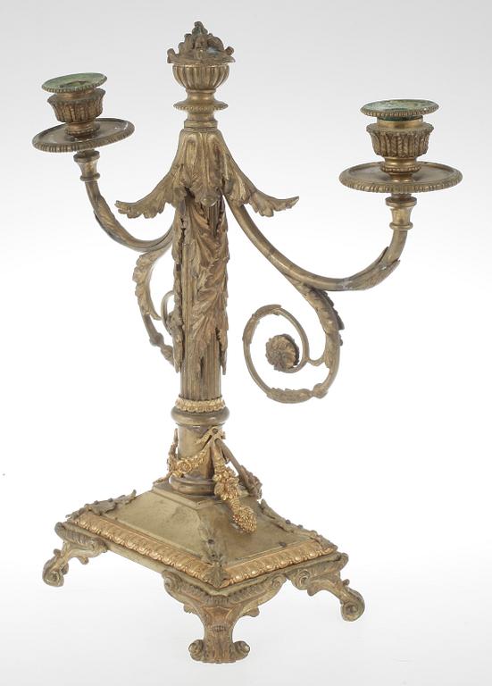 KANDELABER, mässing, Louis XVI-stil, märkt WF, sent 1800-tal.