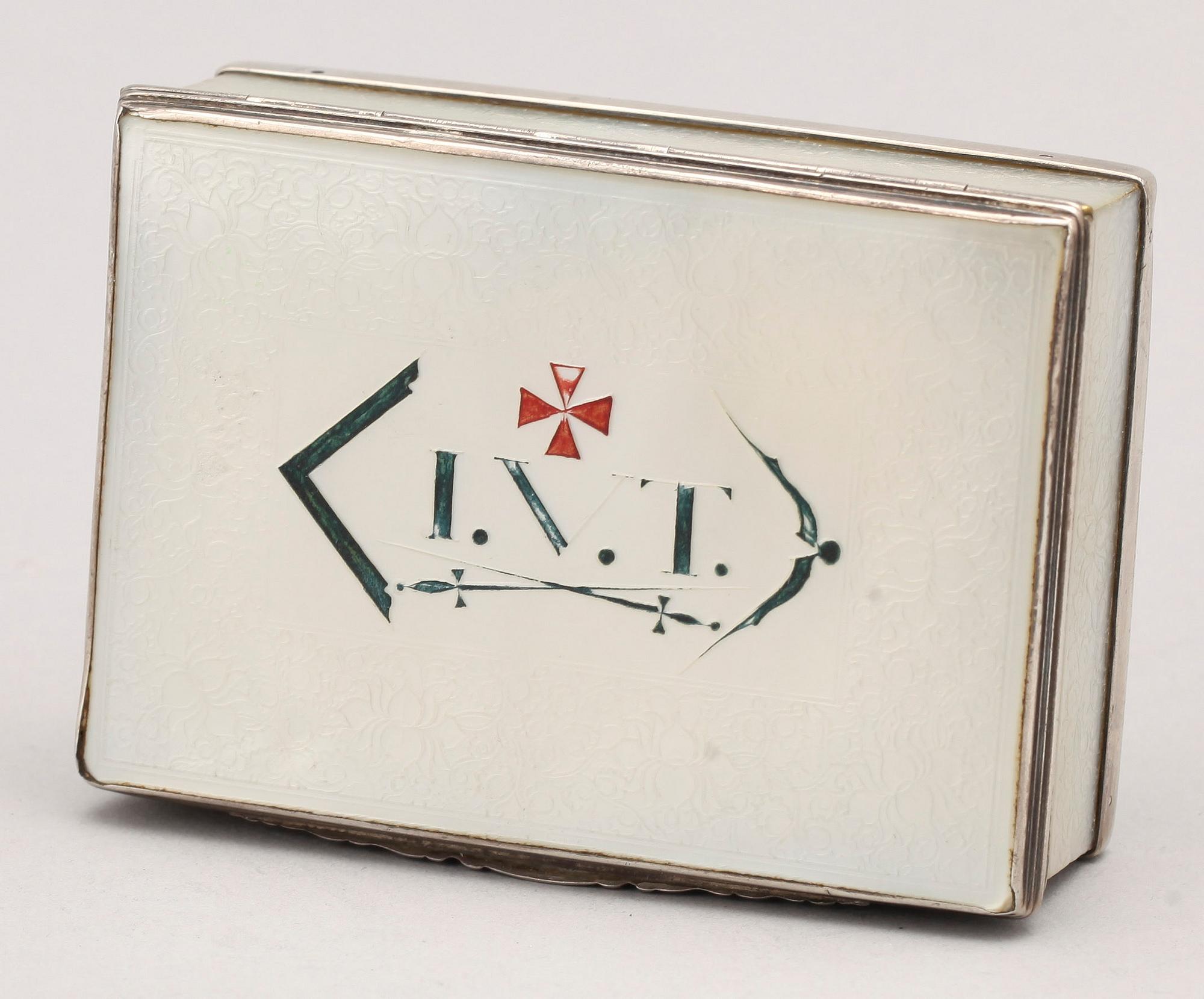 DOSA, pärlemor, sekelskiftet 1800/1900.