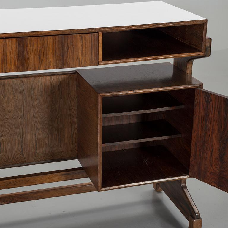 A Jean Gillon counter/cocktail cabinet, WoodArt Brazil, 1960:s.
