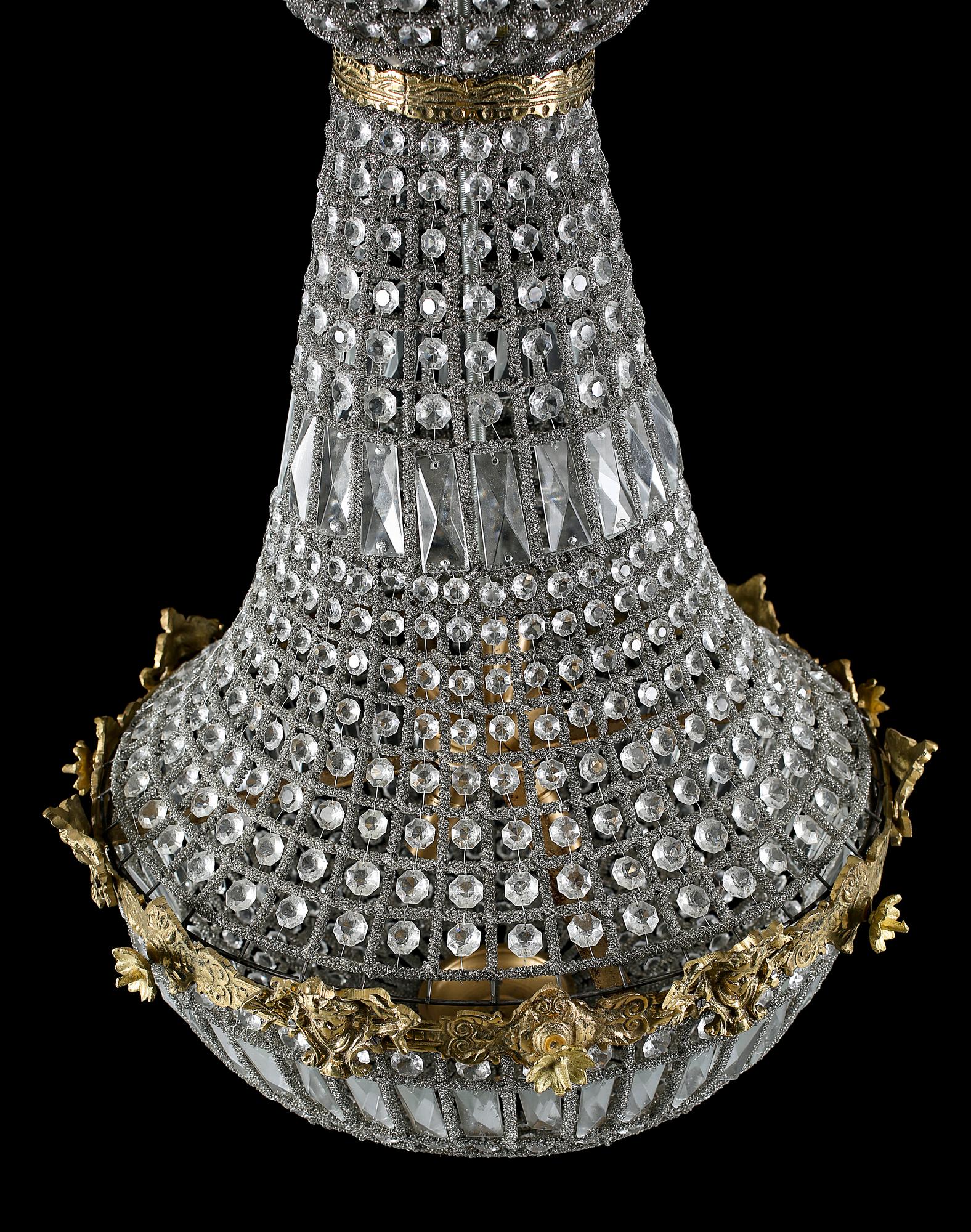 LJUSKRONA, sent 1900-tal/2000-tal, höjd 95 cm.