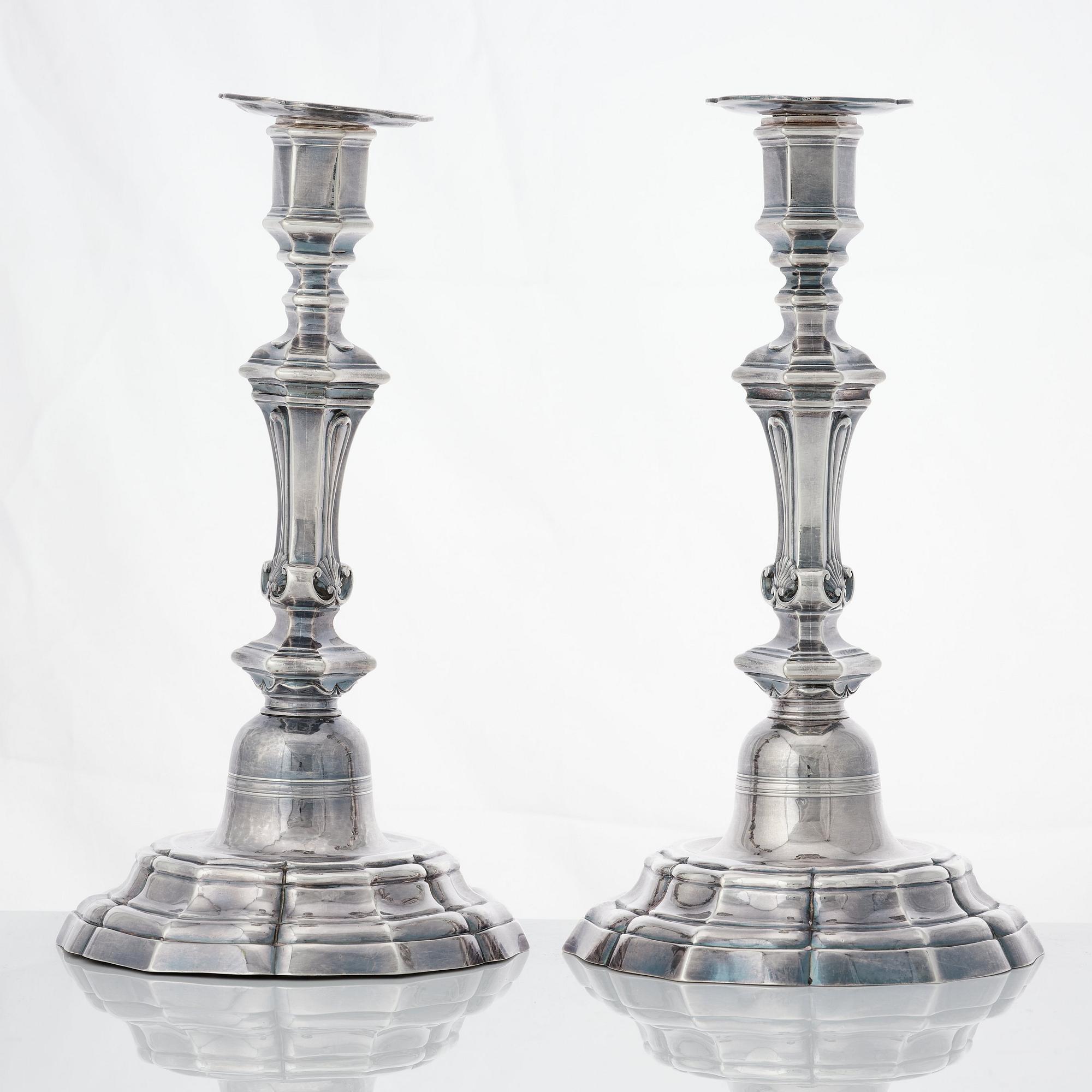 Ljusstakar, ett par, silver, Marsielle 1765. Louis XV.