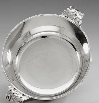 A W.A. Bolin sterling bowl, Stockholm 1950.