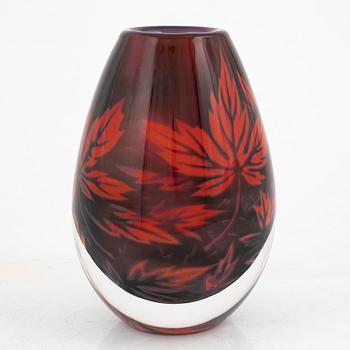Mats Jonasson, a unique glass vase, Målerås.