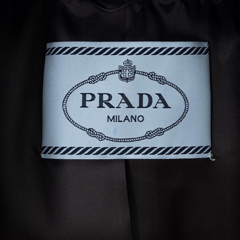 Prada, kavaj, storlek 36.