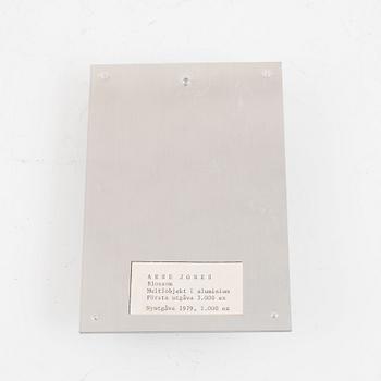 Arne Jones, "Blossom".