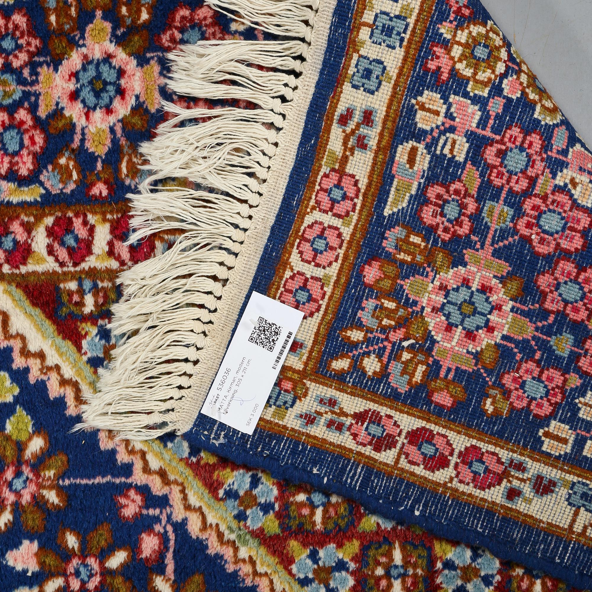 MATTA, Kirman, modern tillverkning, 305 x 211 cm.