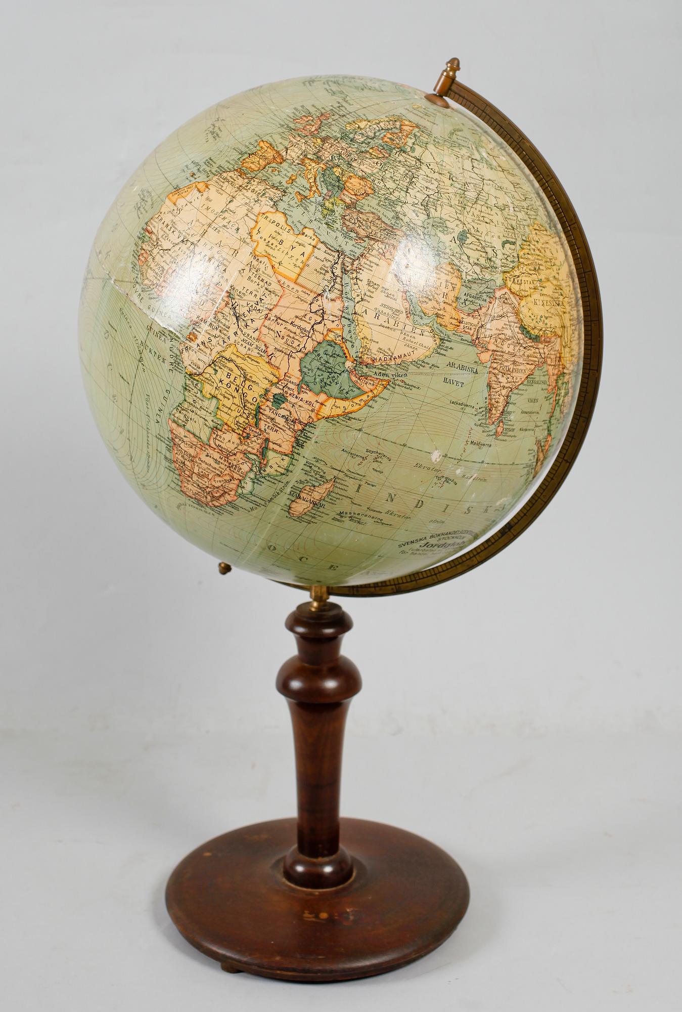 JORDGLOB, Dr Neuses för Handel, hem och skola, 1900-talets första hälft.