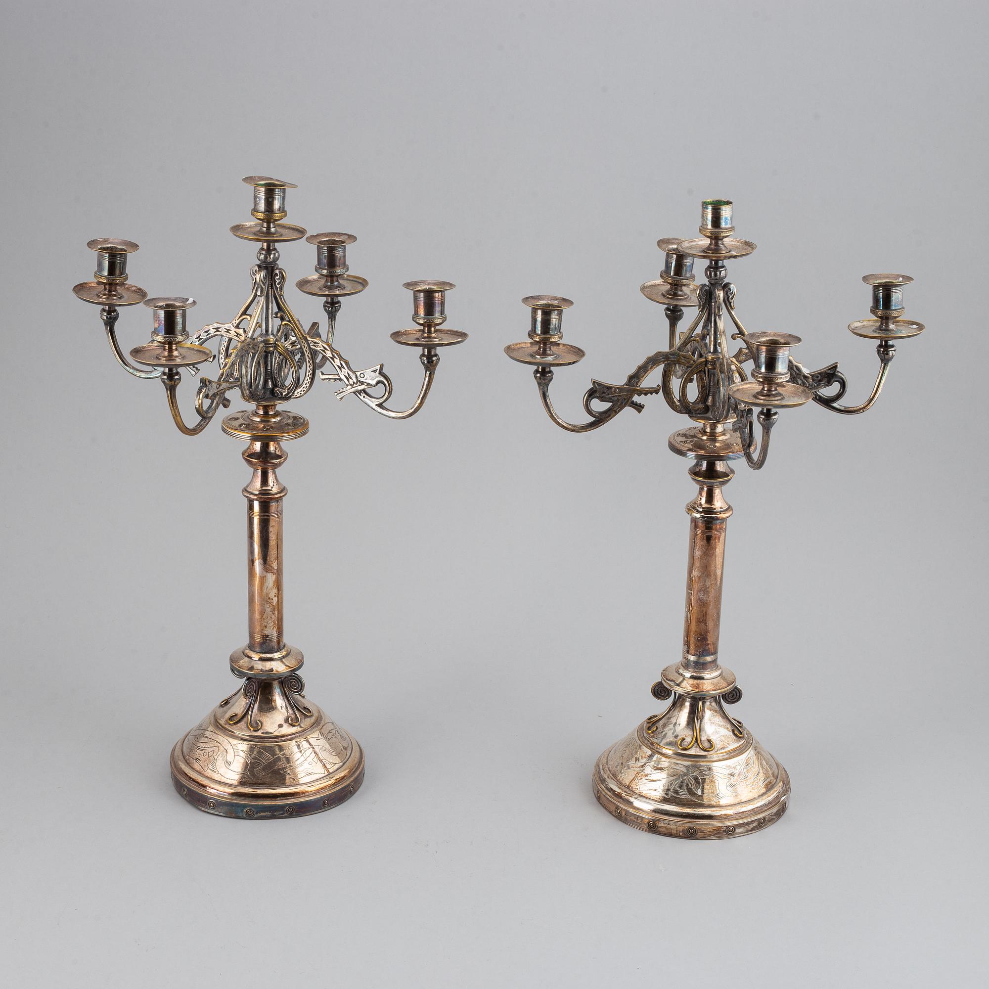 Kandelabrar, ett par, nysilver. Jugend, 1900-talet början.