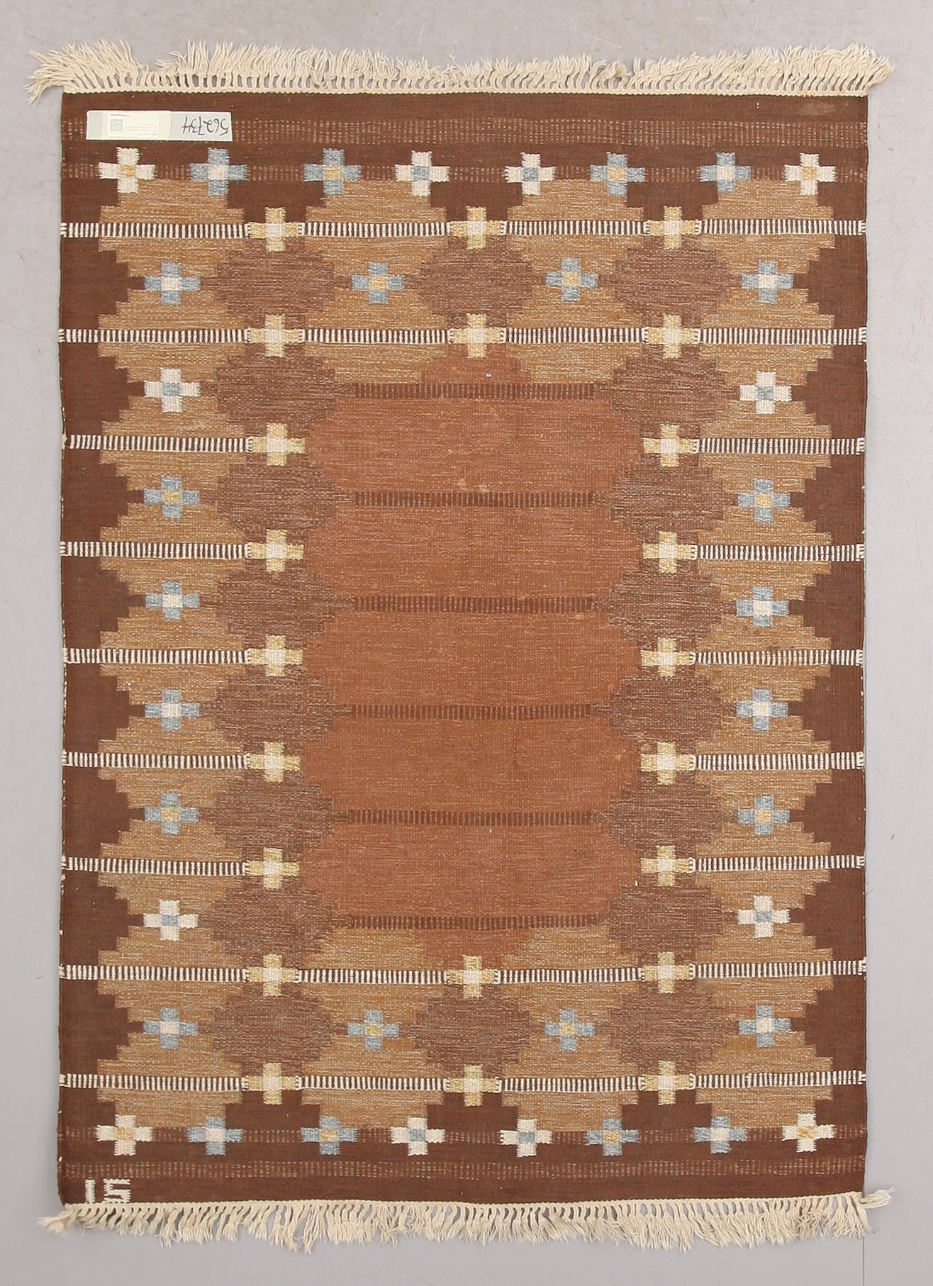 MATTA, rölakan, Ingegerd Silow märkt med monogram. Ca 140 x 195 cm.