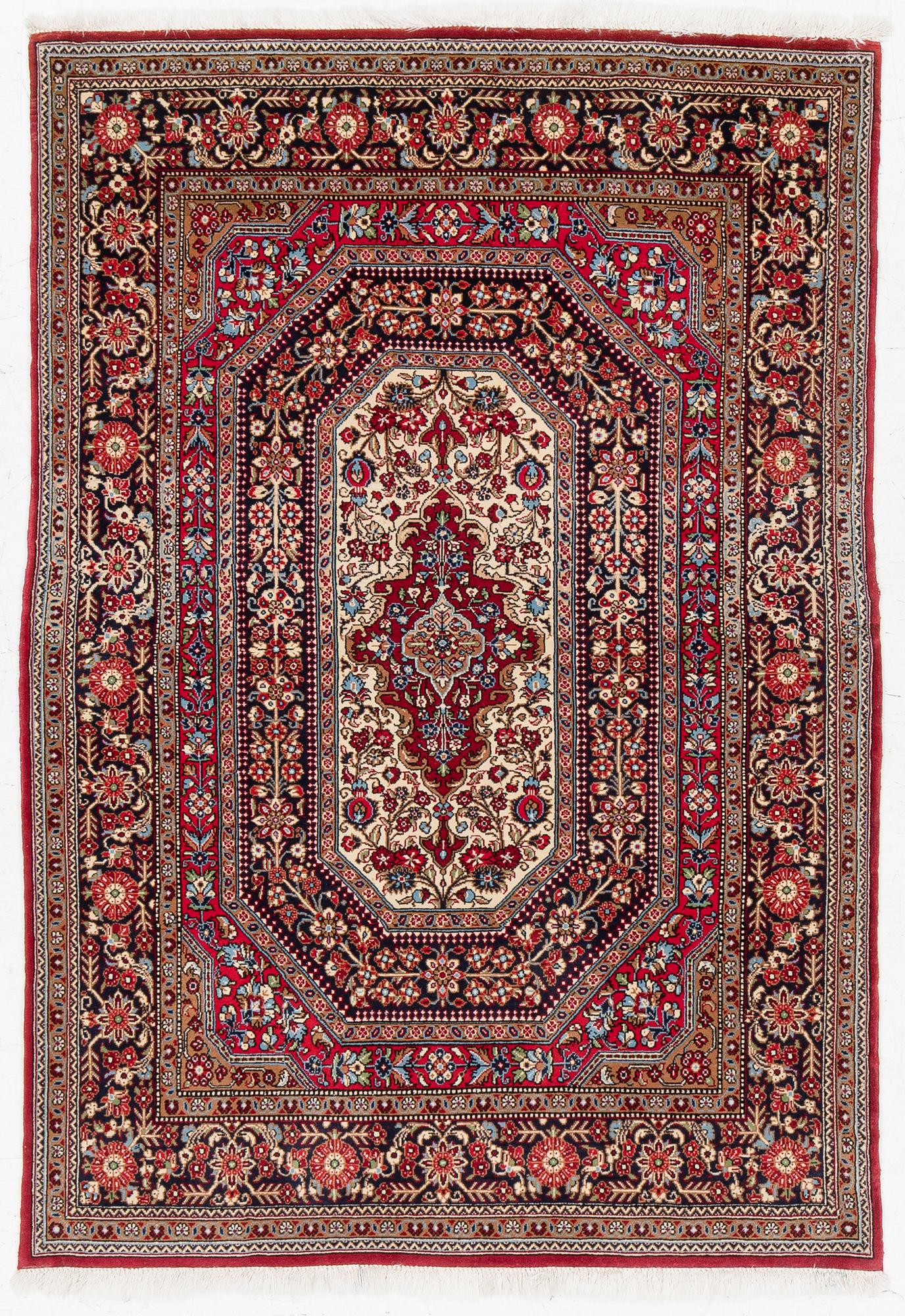 Ghom carpet, approx. 155 x 106 cm.