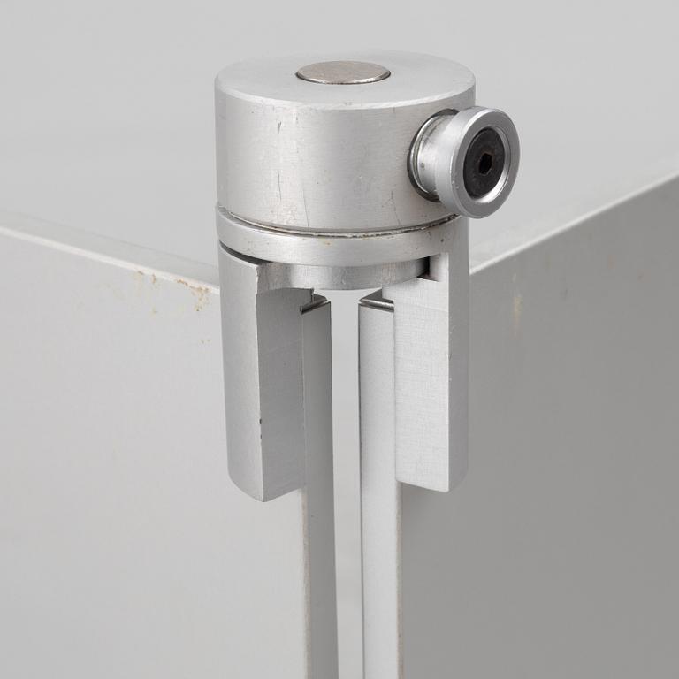 Petra Runge, a 'Book Mirror', DePadova.