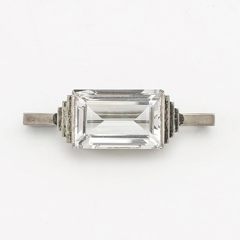 Wiwen Nilsson, brosch sterlingsilver med bergkristall Lund 1935.