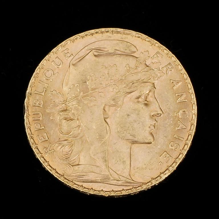 MYNT, 10 st, guld, 20 Frances, Frankrike 1907-1914. Totalvikt ca 64 gram.