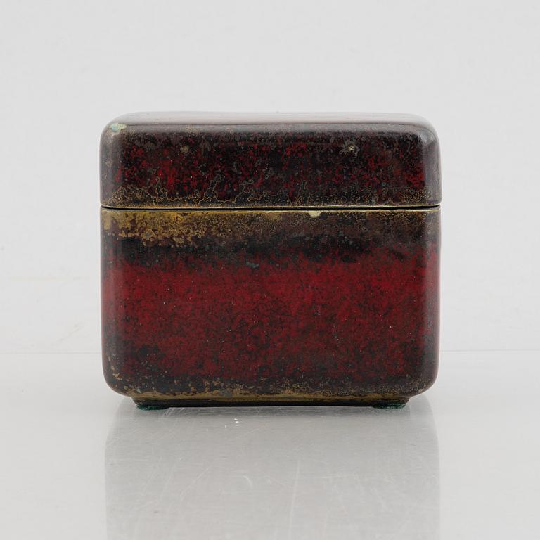 Hans Hedberg, an earthenware box with lid, Biot, France.