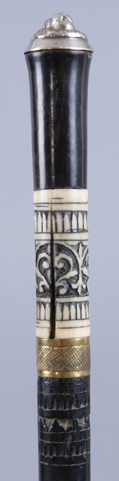 KÄPP, trä, metall samt benliknande material, 1900-tal.