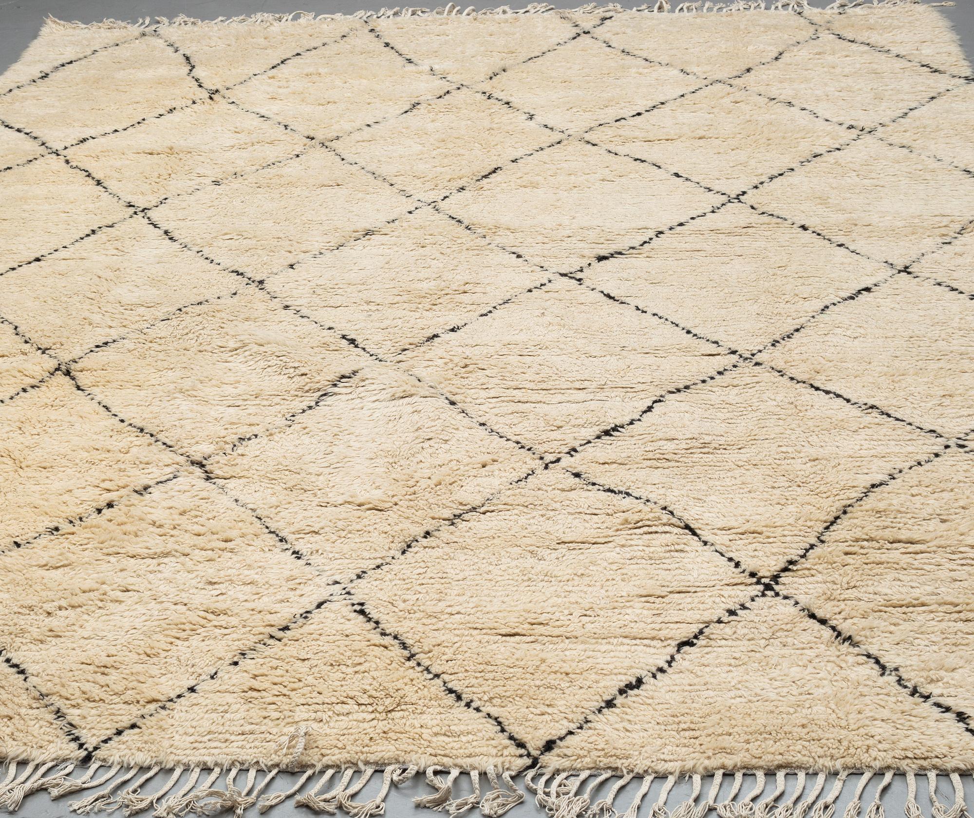 MATTA, Berber, ca 425 x 292 cm.