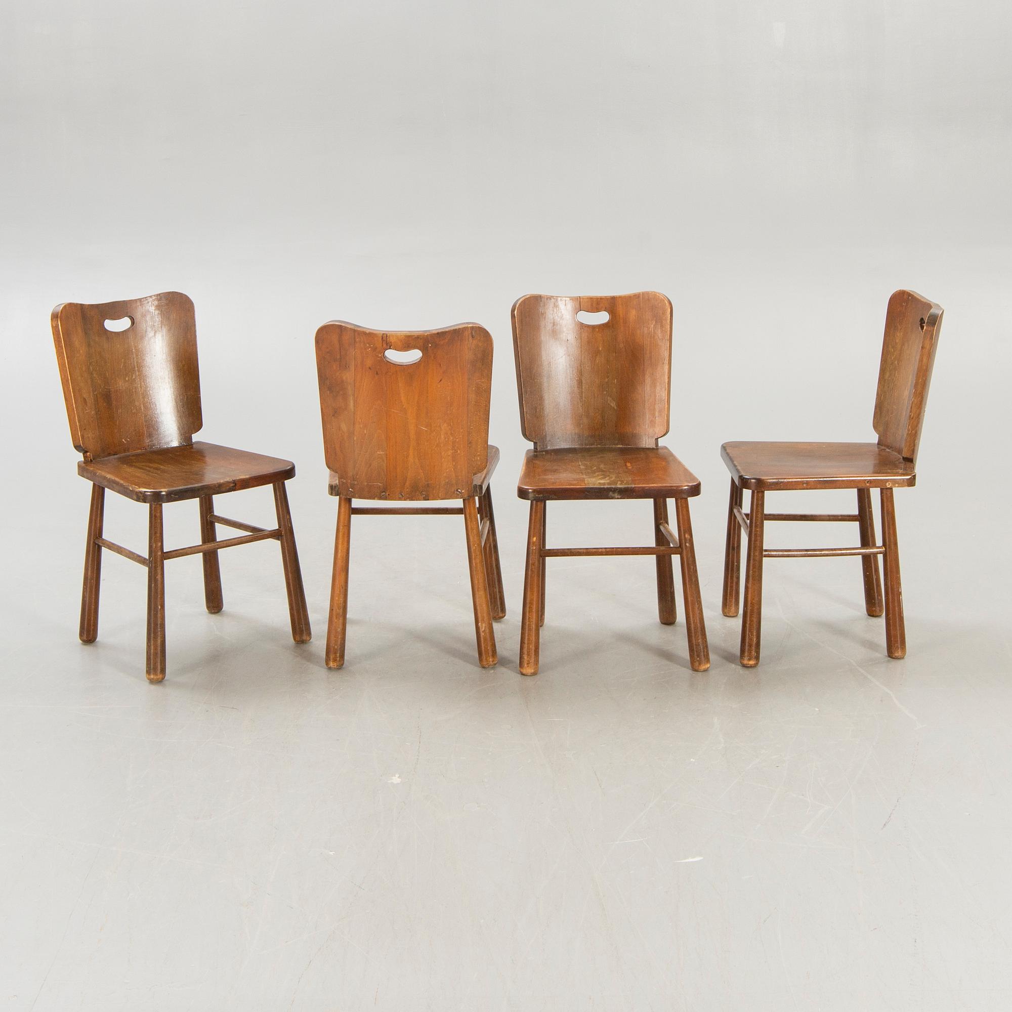 A five pcs pine 1950s dining set.