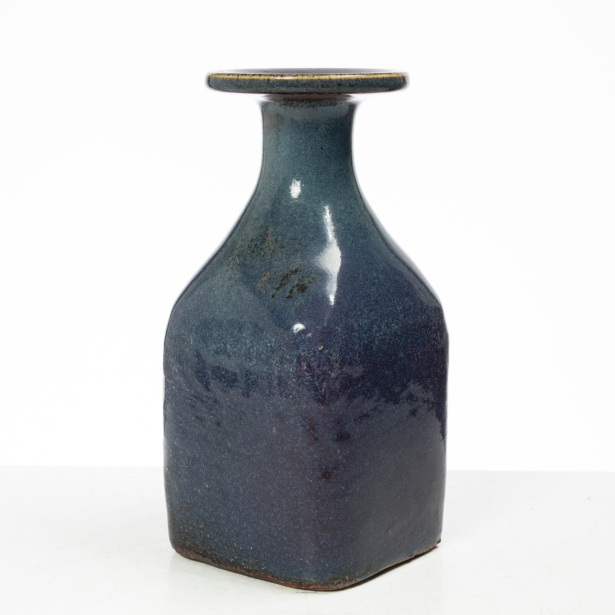 Stig Lindberg, a stoneware vase, Gustavsbergs studio, Sweden, 1971.