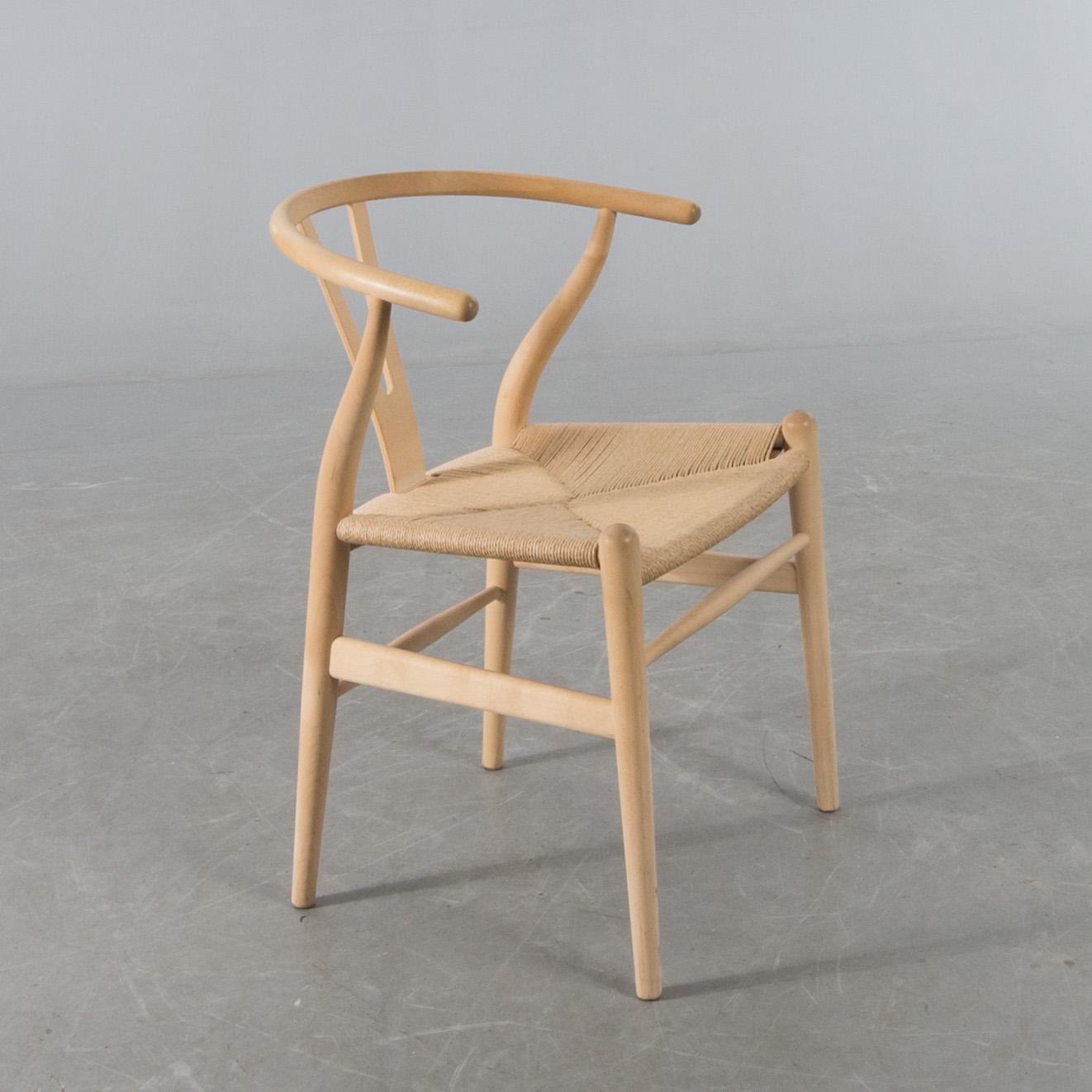 STOL, "Y-stolen", Hans J. Wegner för Carl Hansen & Søn, Aarup.