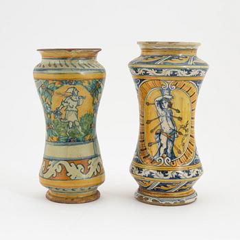 Two Albarello faience apothcahry jars, 16th/17th Century.