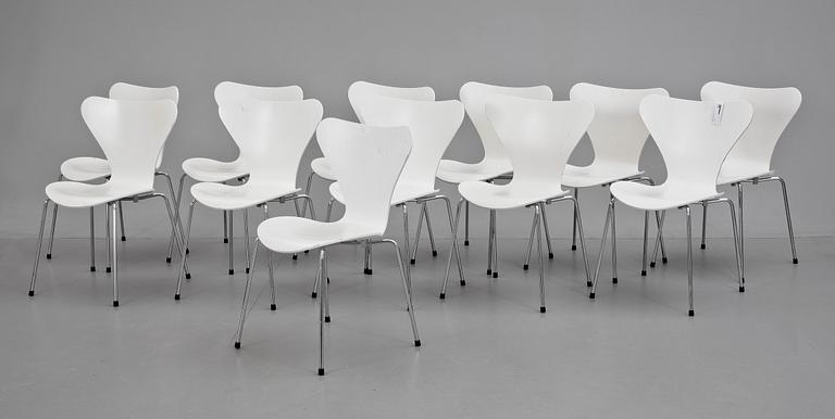 STOLAR, 12 st. "Sjuan", Arne Jacobsen, Fritz Hansen.