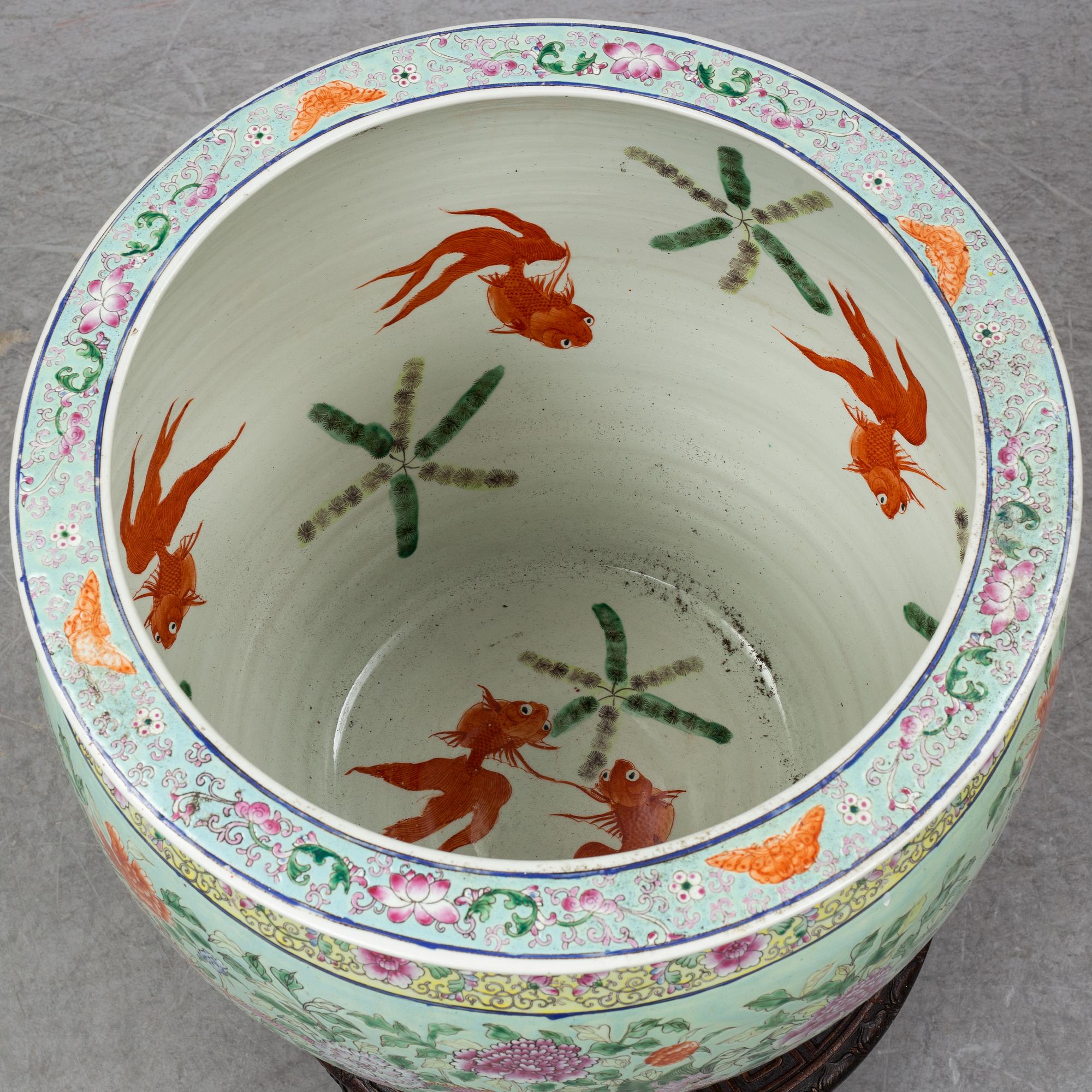 A large Chinese famille rose fish basin, 20th century.