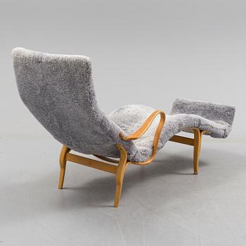 A Bruno Mathsson Pernilla chair from Firma Karl Mathsson dated 195(?).