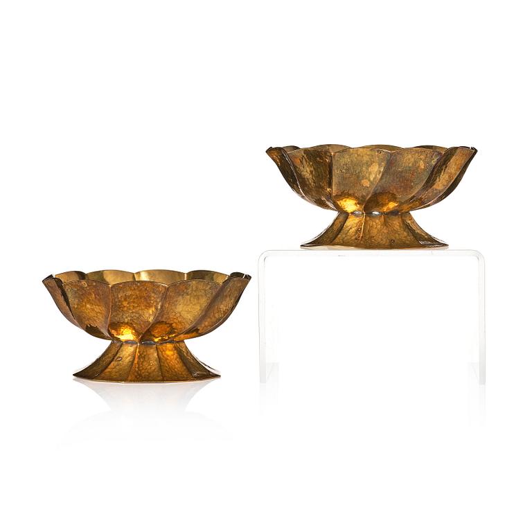 Josef Hoffmann, a pair of brass bowls, Wiener Werkstätte, Austria ca 1920.