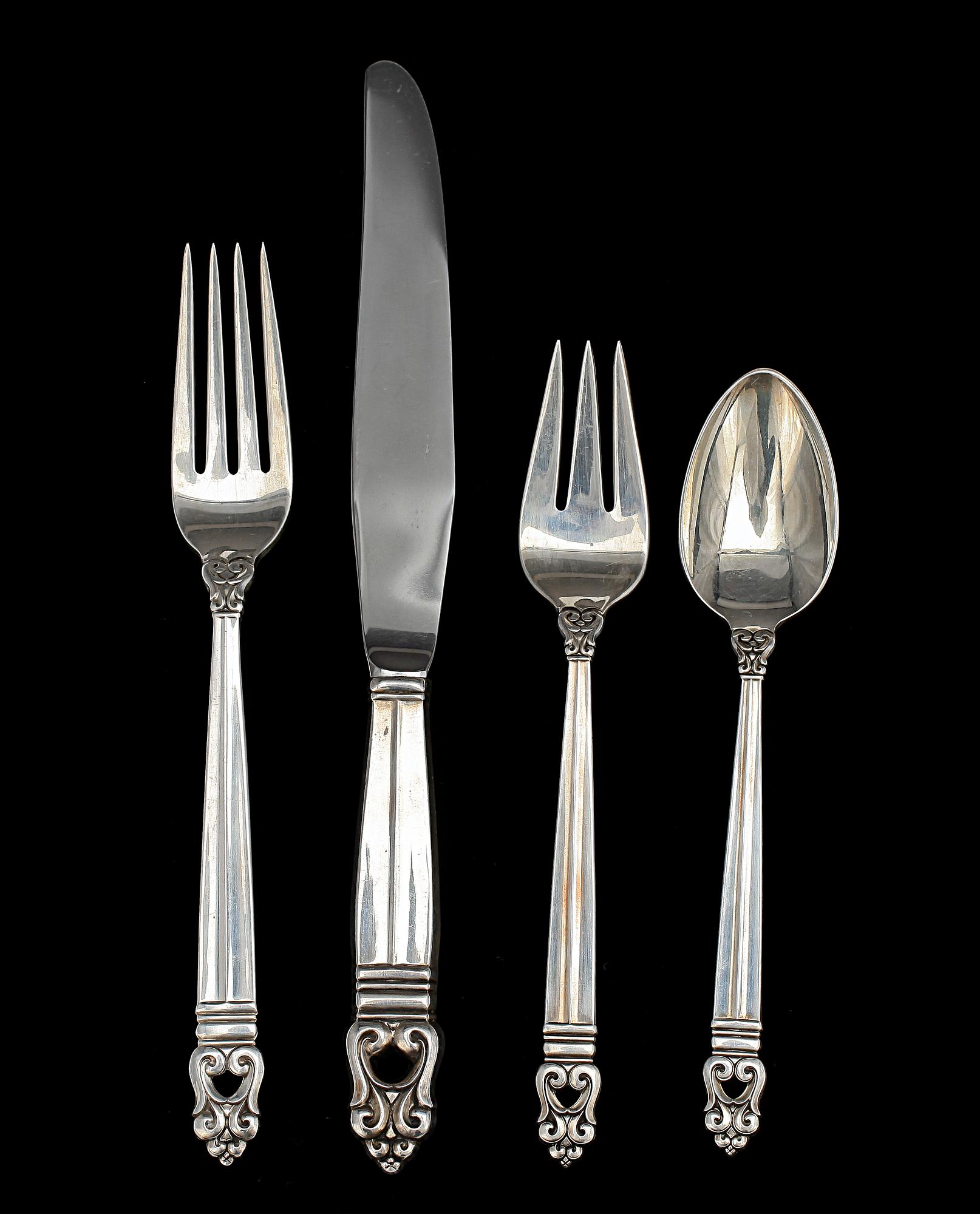 BESTICK, 4 delar, sterlingsilver, Royal Danish, 1900-tal. Tot vikt ca 143g.