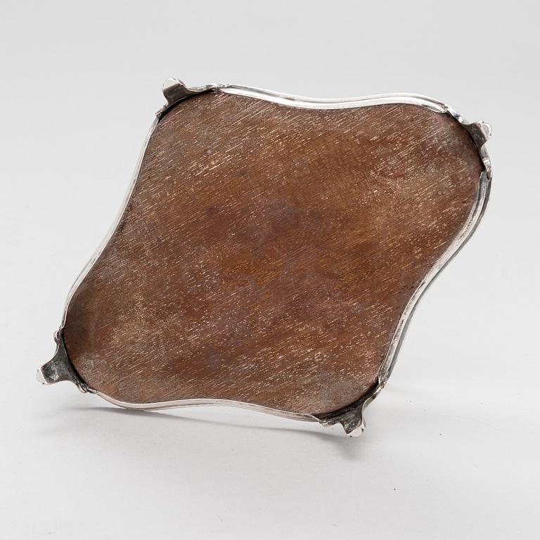 Glass and sterling silver cruet stand, maker's marks of Samuel Hennell and Robert Hennell III, London 1811 and 1879.