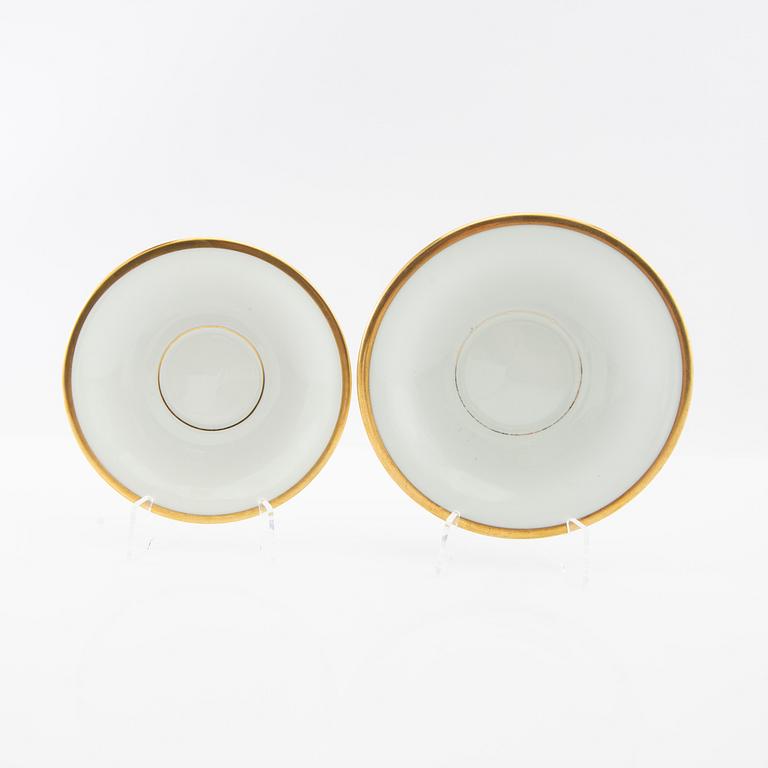Service approximately 10 pieces, Bing & Grøndahl, first half of the 20th century, porcelain.